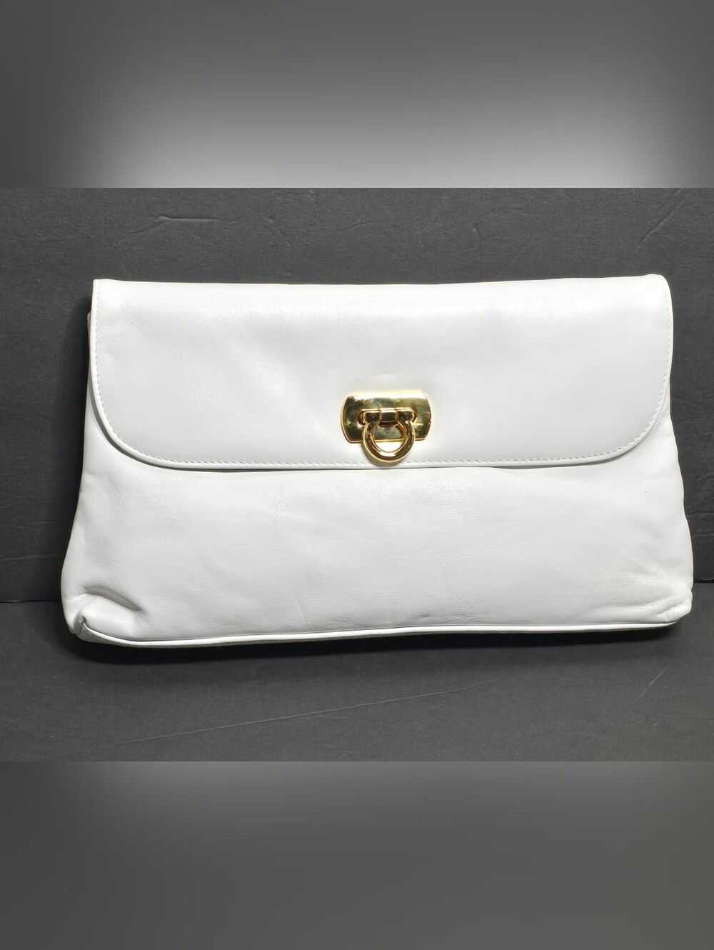 VINTAGE BECHAMEL IVORY OFF-WHITE LEATHER SHOULDER BAG PURSE GOLD-TONE HARDWARE
